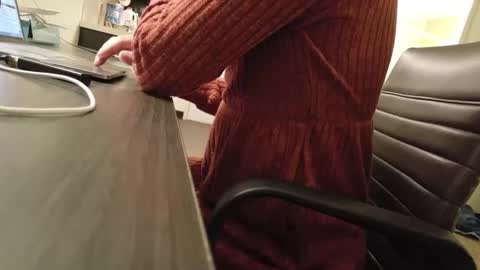 Snapshot of theelakaman chatting on 11/01/25, 01:40 theelakaman online show from 11/01/25, 01:40