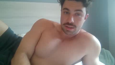 Snapshot of theepapajohn chatting on 05/19/26, 06:58 theepapajohn online show from 05/19/26, 06:58
