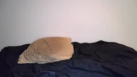 Theetwohander online show from 02/28/25, 11:14