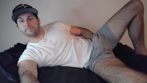 Theetwohander online show from 12/19/25, 03:35