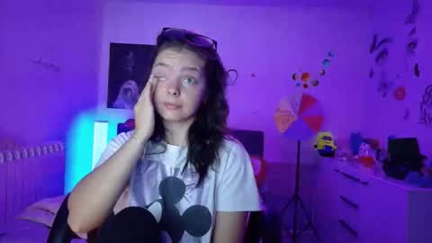 TheFarmergirl online show from 09/11/25, 03:39