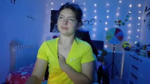 TheFarmergirl online show from 09/25/25, 03:32