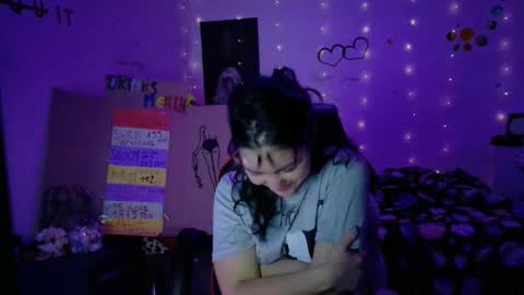 TheFarmergirl online show from 10/27/25, 06:12