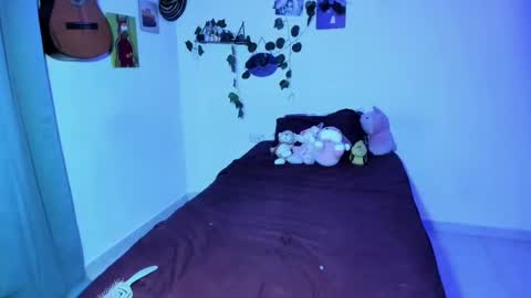 Ariamapola88 online show from 09/11/25, 02:00