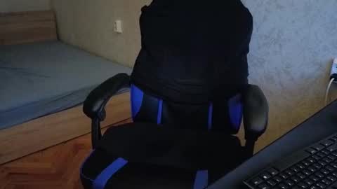 Snapshot of thefitgiant chatting on 03/04/25, 10:38 Vince online show from 03/04/25, 10:38