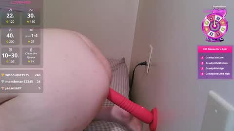 Snapshot of thefreaks2025 chatting on 03/10/25, 06:59 Tall Miracle online show from 03/10/25, 06:59