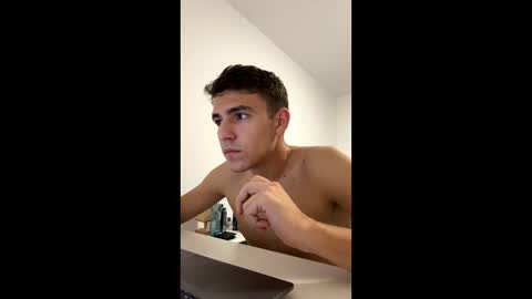 Snapshot of thefuckboy316615 chatting on 06/08/26, 07:36 thefuckboy316615 online show from 06/08/26, 07:36