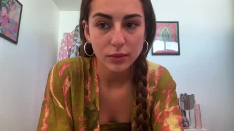 Snapshot of thegabzilla chatting on 03/27/26, 05:01 thegabzilla online show from 03/27/26, 05:01