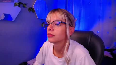 Peyton online show from 11/12/25, 03:40