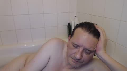 Green online show from 02/06/26, 07:17