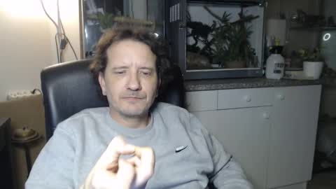 Green online show from 02/07/26, 11:08