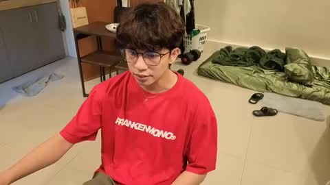 Green online show from 02/01/26, 07:18