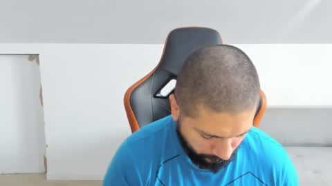 theguardian7 online show from 11/25/25, 11:10