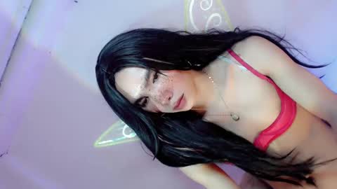 Snapshot of thehornygirl_laisa chatting on 12/23/24, 11:25 laisa online show from 12/23/24, 11:25