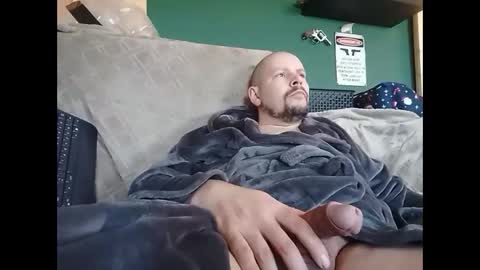 Snapshot of thehornyman916 chatting on 03/02/25, 08:48 thehornyman916 online show from 03/02/25, 08:48