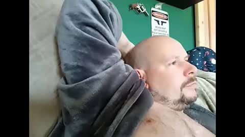 Snapshot of thehornyman916 chatting on 03/12/25, 11:31 thehornyman916 online show from 03/12/25, 11:31