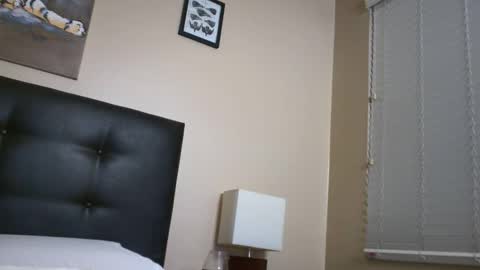 TSAmandaTaylor online show from 11/11/25, 10:59