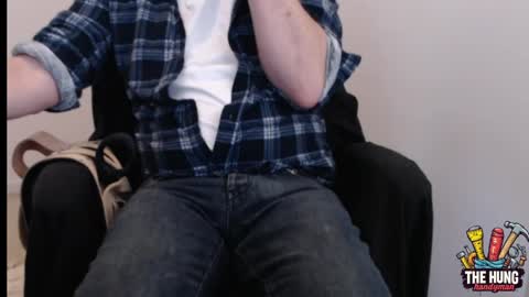 Snapshot of thehunghandyman chatting on 05/09/26, 12:38 TheHungHandyman online show from 05/09/26, 12:38