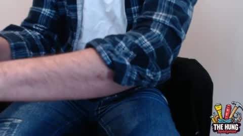 Snapshot of thehunghandyman chatting on 06/21/26, 01:08 TheHungHandyman online show from 06/21/26, 01:08