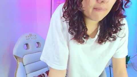 Theia  online show from 01/06/25, 12:35