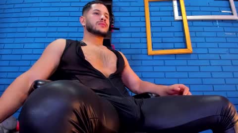 Ian Deniel online show from 12/19/24, 08:13