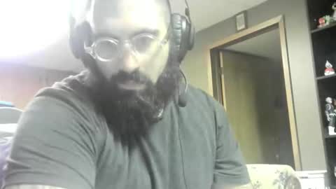 Iron online show from 11/26/25, 03:07