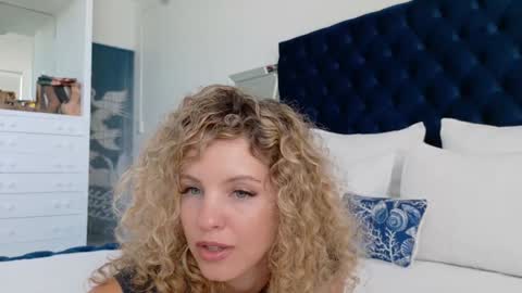 Lily Marie online show from 03/11/26, 08:59