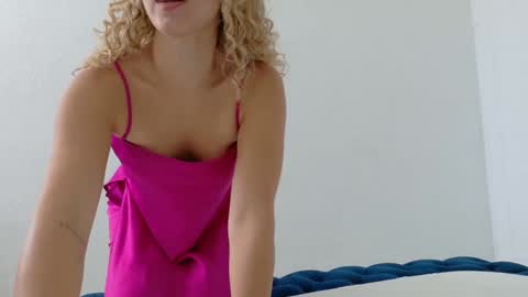 Lily Marie online show from 04/22/26, 05:47