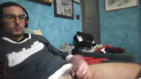 Snapshot of theitalianx95x chatting on 12/10/24, 09:00 theitalianx95x online show from 12/10/24, 09:00