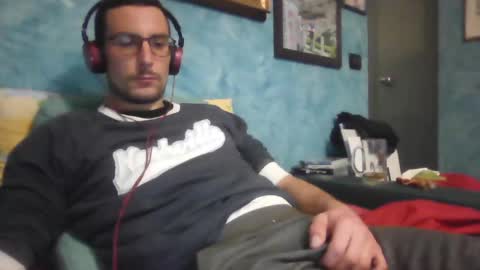 Snapshot of theitalianx95x chatting on 01/05/25, 08:42 theitalianx95x online show from 01/05/25, 08:42