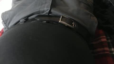 Snapshot of thejerk1974 chatting on 11/02/25, 09:28 Liam online show from 11/02/25, 09:28