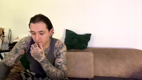 Tyler  Ada online show from 11/03/25, 09:38