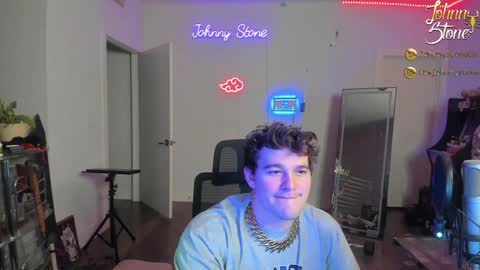 Snapshot of thejohnnystone chatting on 12/16/24, 01:21 Johnny Stone online show from 12/16/24, 01:21