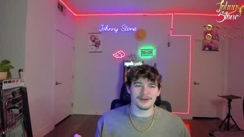 Snapshot of thejohnnystone chatting on 01/09/25, 01:18 Johnny Stone online show from 01/09/25, 01:18