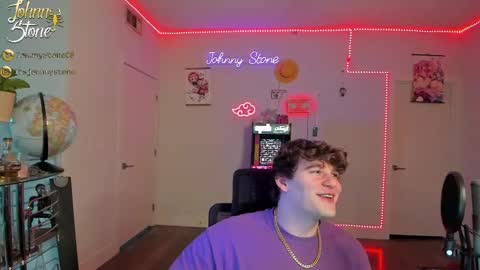 Snapshot of thejohnnystone chatting on 03/09/25, 01:14 Johnny Stone online show from 03/09/25, 01:14