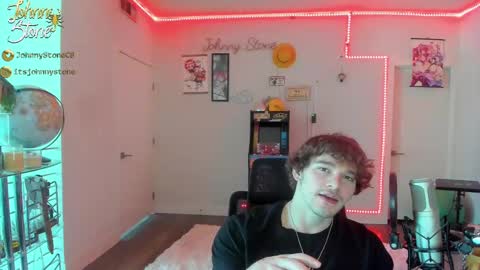 Snapshot of thejohnnystone chatting on 09/12/25, 12:22 Johnny Stone online show from 09/12/25, 12:22