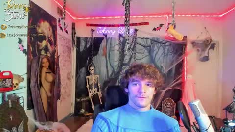 Snapshot of thejohnnystone chatting on 10/10/25, 12:20 Johnny Stone online show from 10/10/25, 12:20