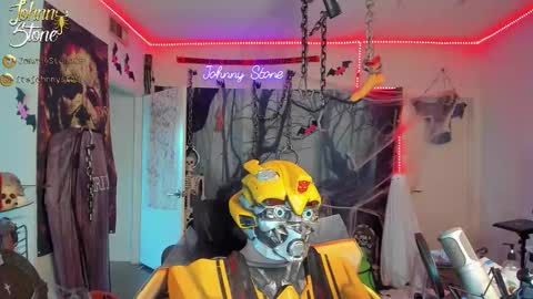 Snapshot of thejohnnystone chatting on 10/30/25, 12:12 Johnny Stone online show from 10/30/25, 12:12