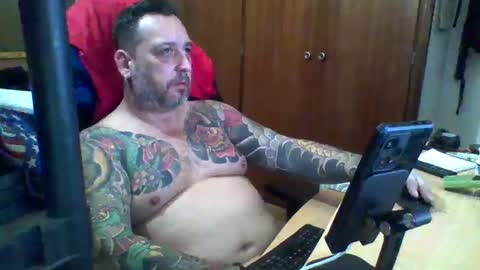 Snapshot of thekier chatting on 12/30/24, 11:06 thekier online show from 12/30/24, 11:06