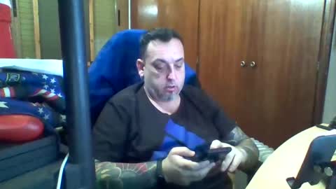 Snapshot of thekier chatting on 12/31/24, 05:40 thekier online show from 12/31/24, 05:40