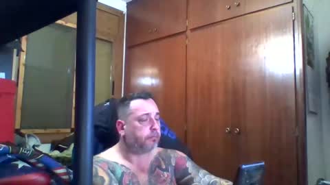 Snapshot of thekier chatting on 02/07/25, 09:58 thekier online show from 02/07/25, 09:58