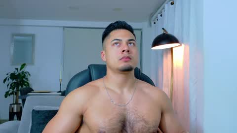 Snapshot of thekingerick chatting on 06/07/26, 03:43 thekingerick online show from 06/07/26, 03:43