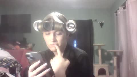 Snapshot of thelittlebambii chatting on 12/05/24, 08:00 Little Bambii online show from 12/05/24, 08:00