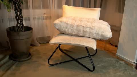 Madison online show from 04/07/26, 02:56