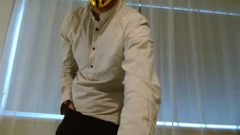 Snapshot of themaskedlondoner chatting on 02/01/26, 11:20 The Masked Londoner online show from 02/01/26, 11:20