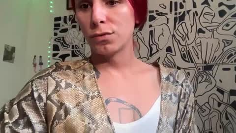 Lucy Lucy online show from 11/05/25, 09:48