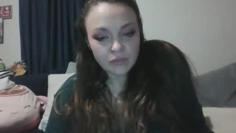 Stephanie Fuller online show from 11/30/25, 06:06