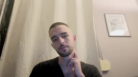 themmistokles online show from 11/10/25, 08:41