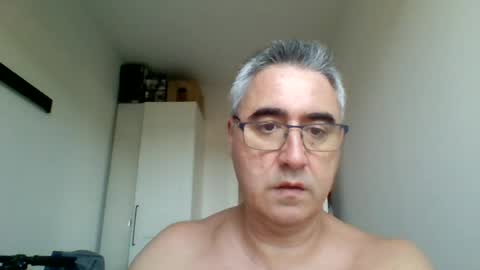 Snapshot of themohican chatting on 06/12/26, 10:47 Themohican online show from 06/12/26, 10:47
