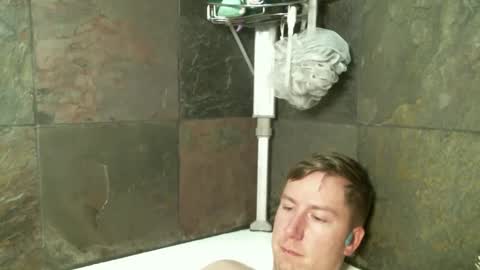 Snapshot of themormonman chatting on 02/09/25, 04:36 Daisy and Tim online show from 02/09/25, 04:36